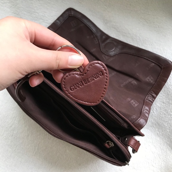 Mahogany Glove Clutch - Picture 5 of 6